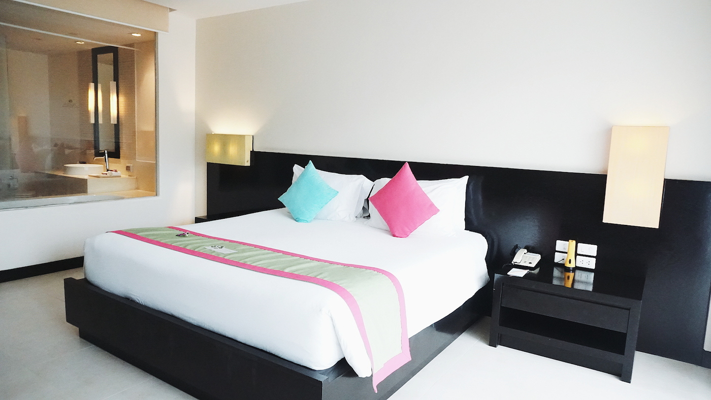 hotel apsara beachfront khao lak